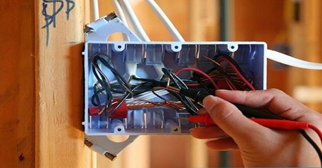 Cách bảo vệ và sửa chữa dây cáp điện tử trong nhà.